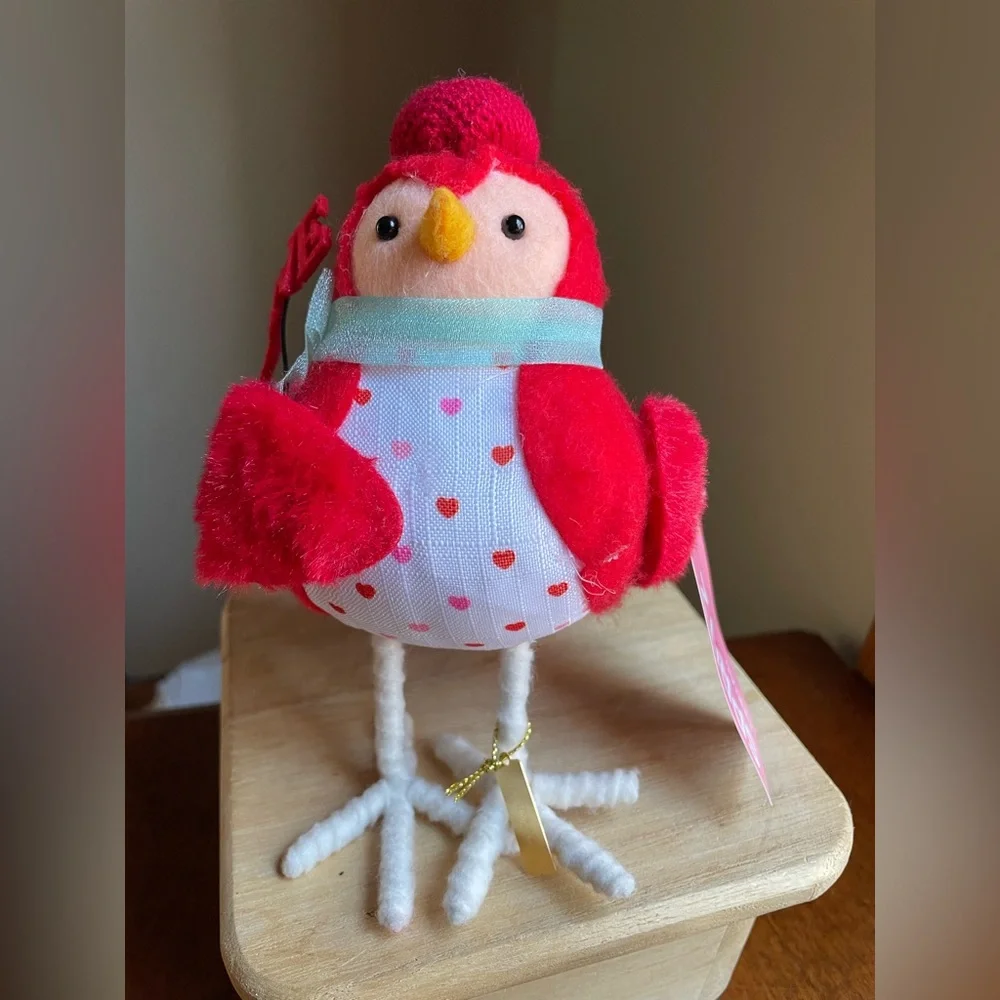 2023 Target Spritz Valentine’s Day Red Hearts Felt Fabric Bird Love Aerial Beret